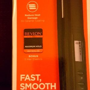 Revlon 1" plates hair straightener (flat iron) for ultra straight style .